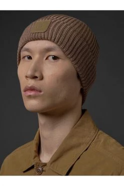 C.P. Company Hoeden Beanies Brown -C.P. Company Winkel 2b2b66d6d8aa9e0b7a51bf66f9621e1e