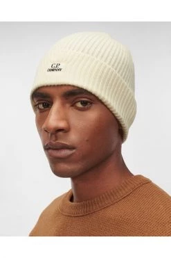 C.P. Company Petten Caps Beige -C.P. Company Winkel 31fc0e22059980373707ae2382f95e69
