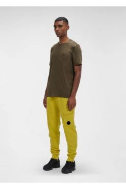 C.P. Company Sweatpants Yellow -C.P. Company Winkel 4604e98b9901b191828a7a29634269e7