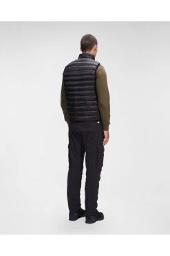 C.P. Company Bodywarmers GILET Black -C.P. Company Winkel 5bd0f03a2e50d1ea8f657f4ead06dfe2