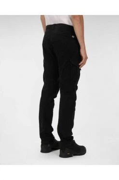 C.P. Company Broeken Tapered Trousers Black -C.P. Company Winkel cb2d08a63bef71019a5d70e65f6bff3a