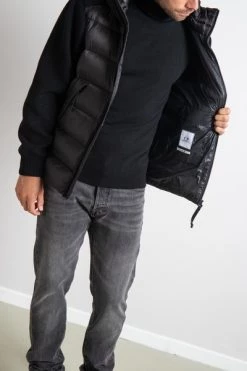 C.P. Company Winterjassen Down Front Knitted Jacket Black -C.P. Company Winkel d48392b27b3567833d3356df3812dd59